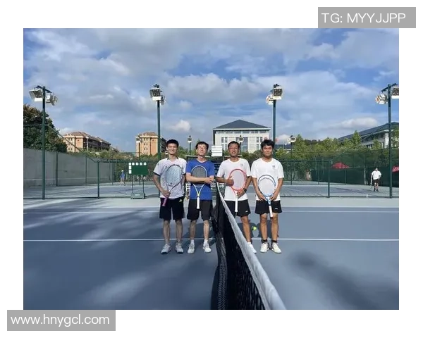 南京网球队与西安网球队赛后分析力量对比及战术总结