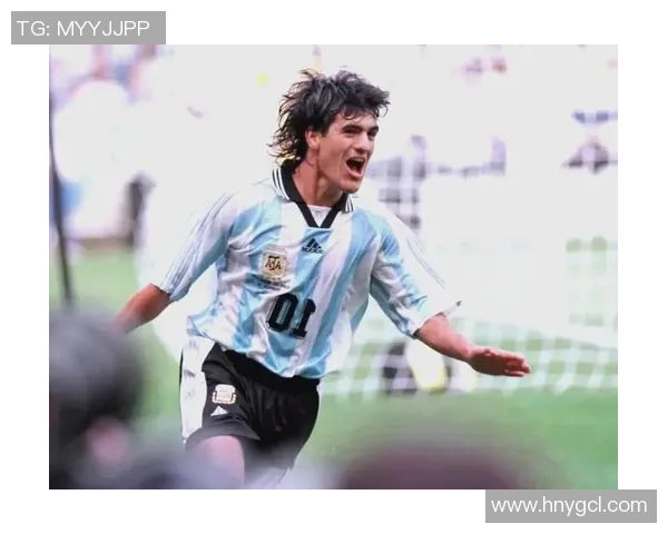 历史上那些帅气的足球明星们的传奇故事与风采回顾 历史上那些帅气的足球明星们的传奇故事与风采回顾