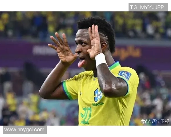 巴西足球明星独特庆祝动作解析与背后故事分享