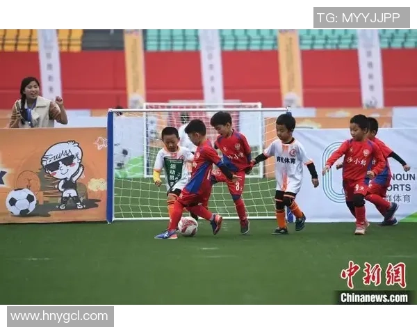 南京足球队与重庆足球队赛后分析实力对比及未来展望